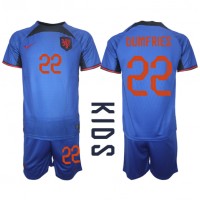 Holland Denzel Dumfries #22 Udebanesæt Børn VM 2022 Kortærmet (+ Korte bukser)